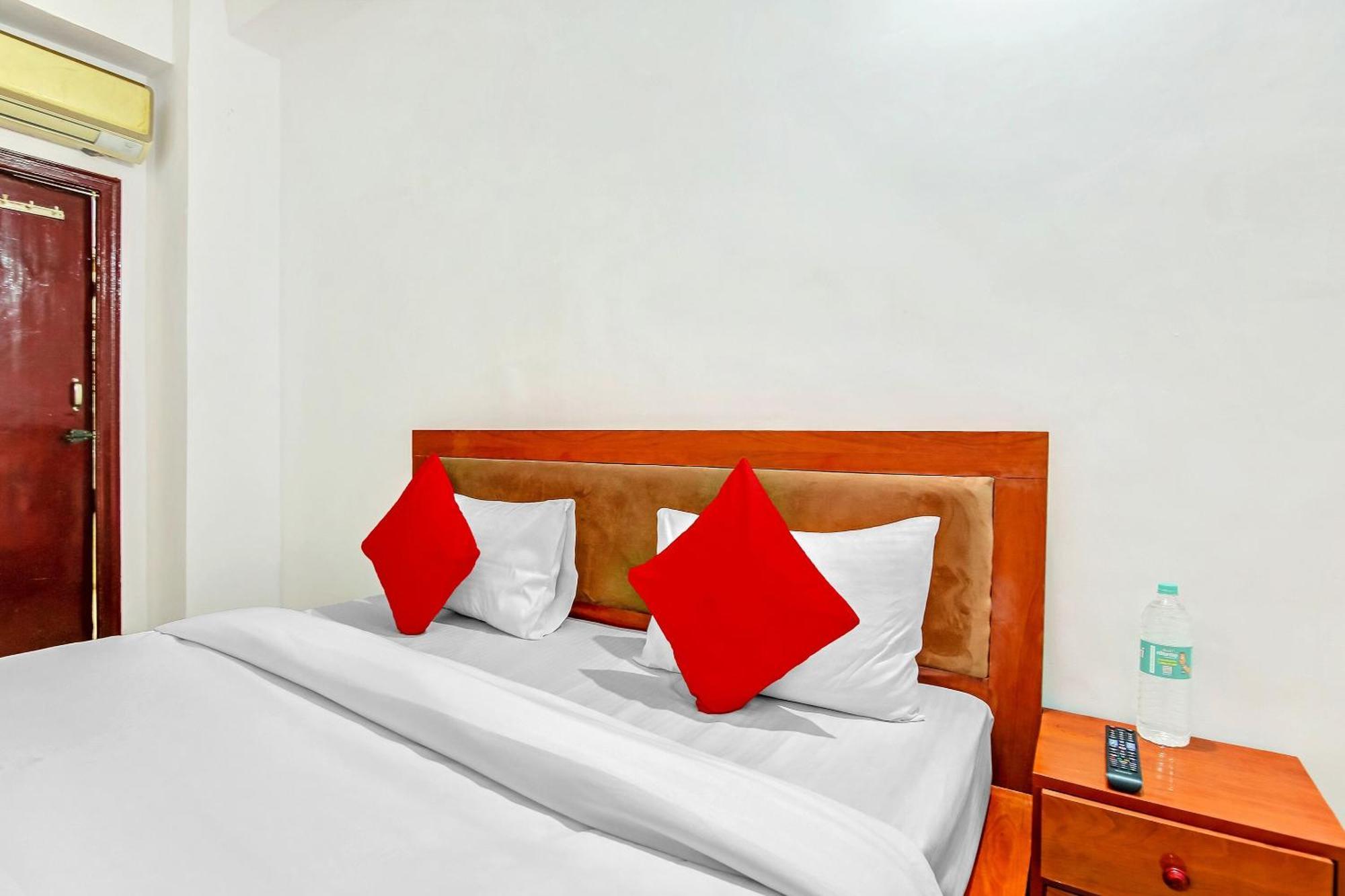 Hotel O Yash Hotel Ghaziabad Eksteriør billede