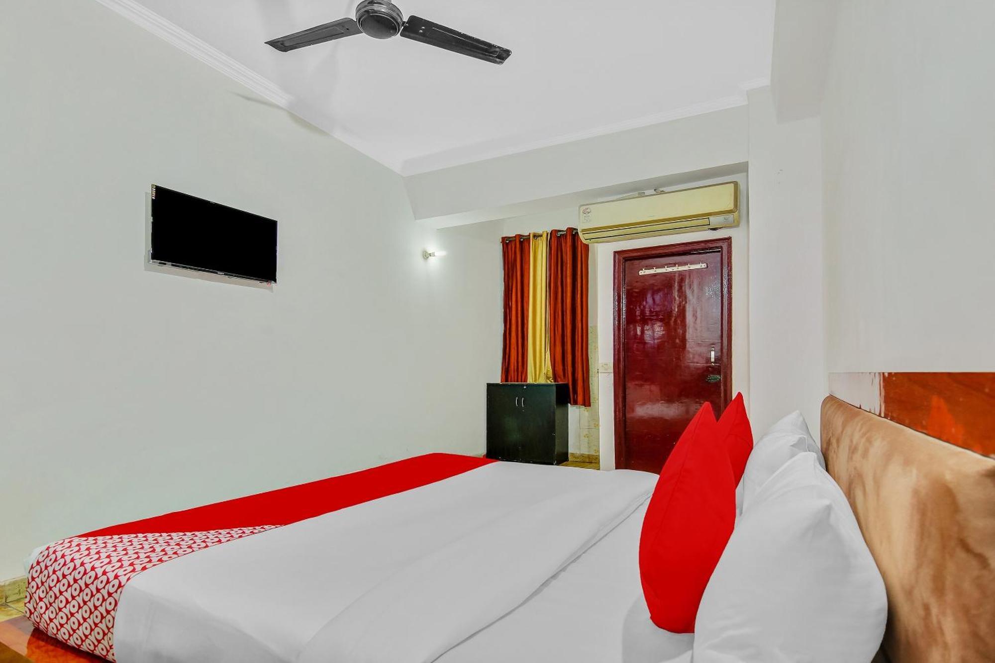 Hotel O Yash Hotel Ghaziabad Eksteriør billede