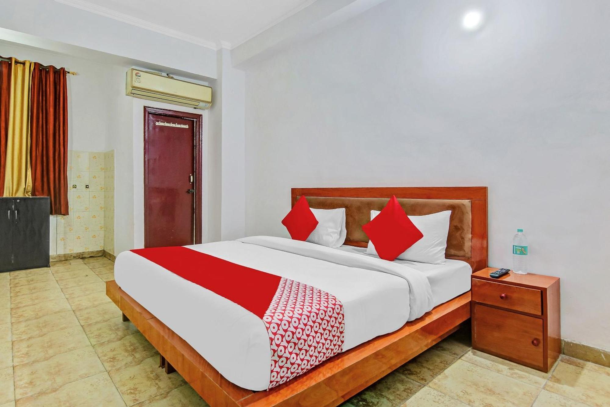 Hotel O Yash Hotel Ghaziabad Eksteriør billede